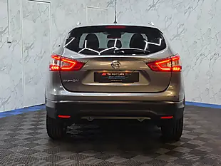 Used 2017 Nissan Qashqai Tekna Grey - Interior and Exterior details 6