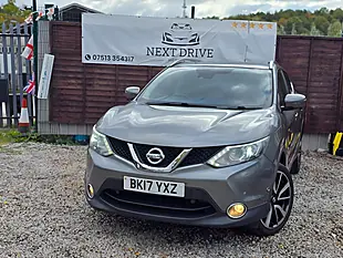 Used 2017 Nissan Qashqai Tekna Grey - Interior and Exterior details 3