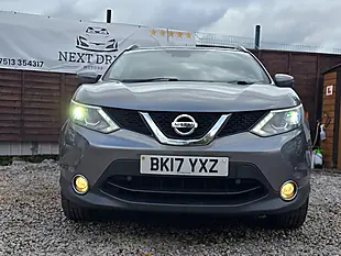 Used 2017 Nissan Qashqai Tekna Grey - Interior and Exterior details 9