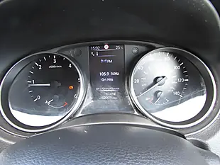 Used 2017 Nissan Qashqai Tekna Grey - Interior and Exterior details 17