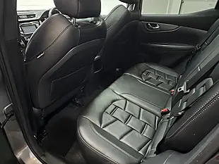 Used 2017 Nissan Qashqai Tekna+ Grey - Interior and Exterior details 13