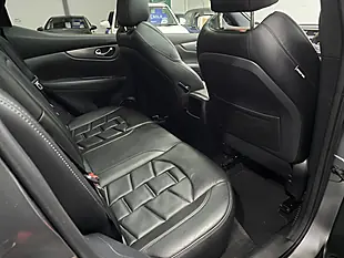 Used 2017 Nissan Qashqai Tekna+ Grey - Interior and Exterior details 14