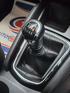 Used 2017 Nissan Qashqai Tekna+ Grey - Interior and Exterior details 17