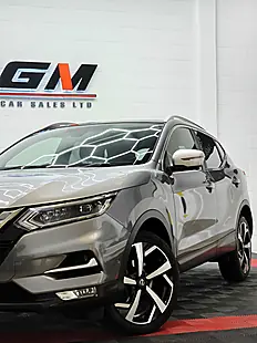 Used 2017 Nissan Qashqai Tekna+ Grey - Interior and Exterior details 4