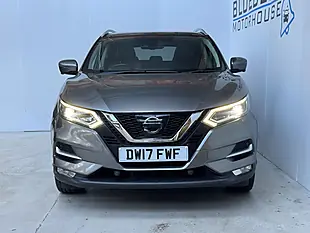 Used 2017 Nissan Qashqai Tekna Gun Metal Grey - Interior and Exterior details 2
