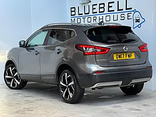 Used 2017 Nissan Qashqai Tekna Gun Metal Grey - Interior and Exterior details 4