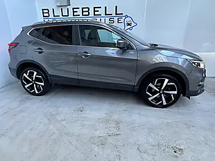 Used 2017 Nissan Qashqai Tekna Gun Metal Grey - Interior and Exterior details 8