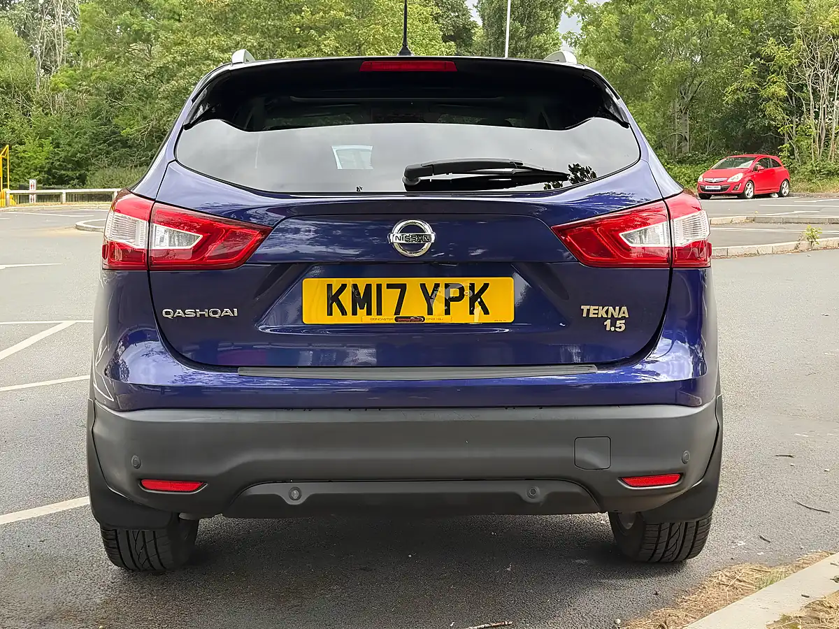 Used 2017 Nissan Qashqai Tekna - Interior and Exterior details 4
