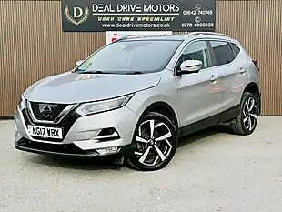 Used 2017 Nissan Qashqai Tekna Silver - Interior and Exterior details 3