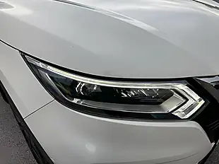 Used 2017 Nissan Qashqai Tekna White - Interior and Exterior details 12