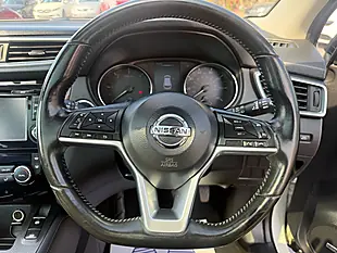 Used 2017 Nissan Qashqai Tekna White - Interior and Exterior details 18