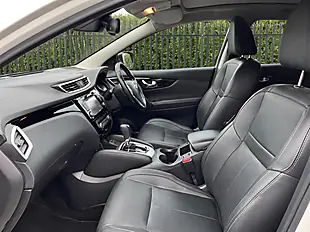 Used 2017 Nissan Qashqai Tekna White - Interior and Exterior details 14
