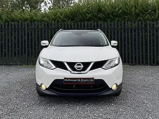 Used 2017 Nissan Qashqai Tekna White - Interior and Exterior details 2