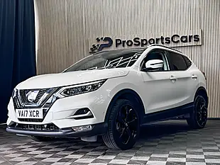 Used 2017 Nissan Qashqai Tekna White - Interior and Exterior details 9