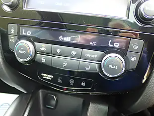 Used 2017 Nissan Qashqai Tekna Xtron Black - Interior and Exterior details 17
