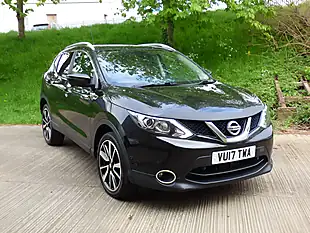Used 2017 Nissan Qashqai Tekna Xtron Black - Interior and Exterior details 4