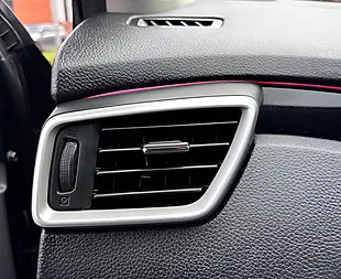 Used 2017 Nissan Qashqai Tekna Xtron Black - Interior and Exterior details 12