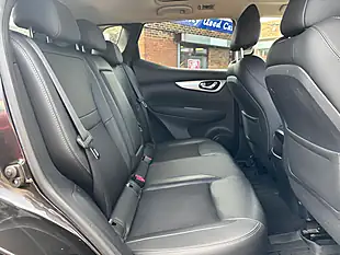 Used 2017 Nissan Qashqai Tekna Xtron Black - Interior and Exterior details 15