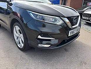 Used 2017 Nissan Qashqai Tekna Xtron Black - Interior and Exterior details 2