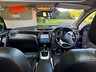Used 2017 Nissan Qashqai Tekna Xtron Blue - Interior and Exterior details 15