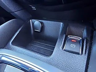 Used 2017 Nissan Qashqai Tekna Xtron Grey - Interior and Exterior details 13