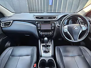 Used 2017 Nissan Qashqai Tekna Xtron Grey - Interior and Exterior details 9