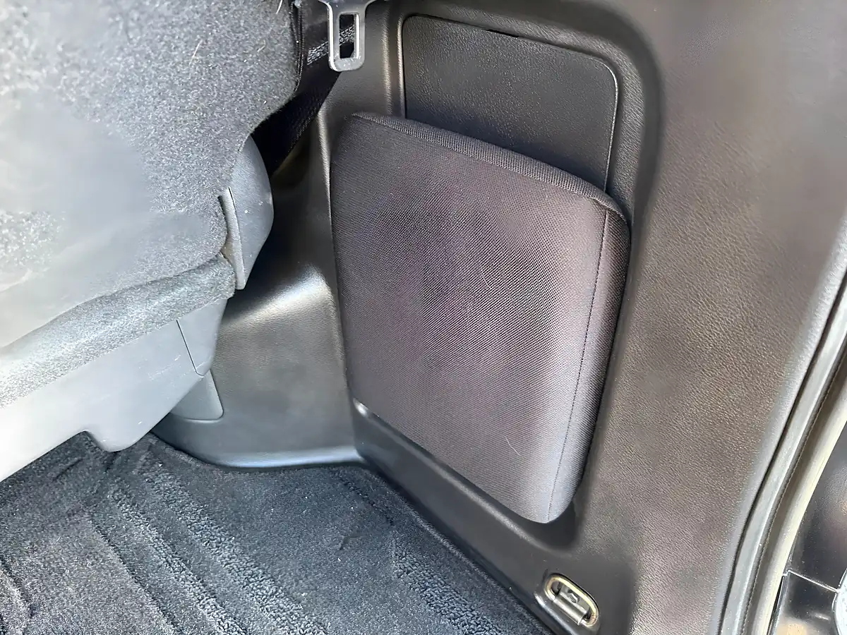 Used 2017 Nissan Serena Highway Star Propilot Edition Black - Interior and Exterior details 19