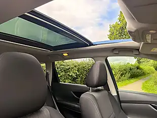 Used 2017 Nissan X-Trail Acenta Sapphire Blue - Interior and Exterior details 10