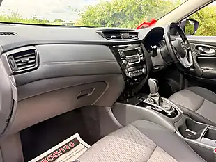 Used 2017 Nissan X-Trail Acenta Sapphire Blue - Interior and Exterior details 15
