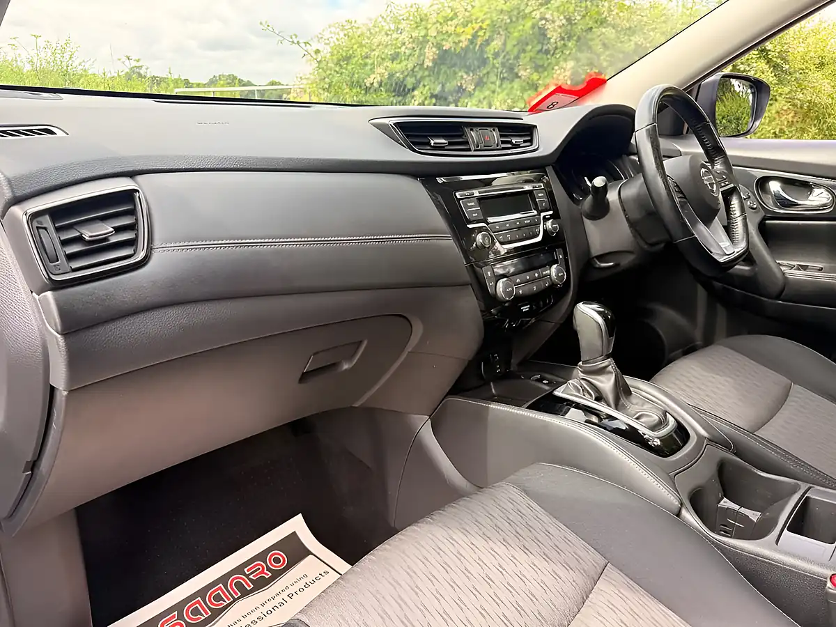 Used 2017 Nissan X-Trail Acenta Sapphire Blue - Interior and Exterior details 15