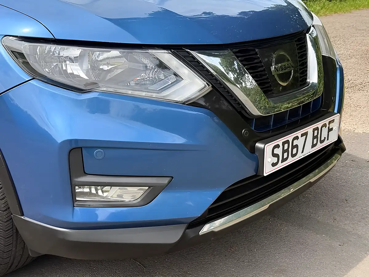 Used 2017 Nissan X-Trail Acenta Sapphire Blue - Interior and Exterior details 18