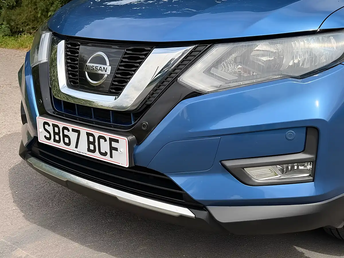 Used 2017 Nissan X-Trail Acenta Sapphire Blue - Interior and Exterior details 19