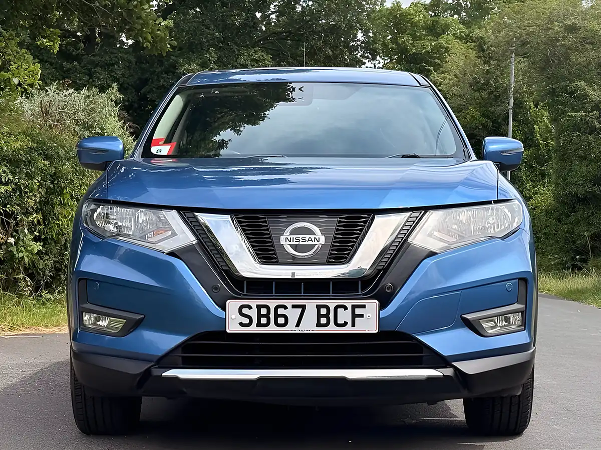 Used 2017 Nissan X-Trail Acenta Sapphire Blue - Interior and Exterior details 2
