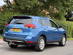 Used 2017 Nissan X-Trail Acenta Sapphire Blue - Interior and Exterior details 7