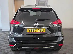 Used 2017 Nissan X-Trail N-Connecta Black - Interior and Exterior details 5