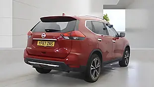 Used 2017 Nissan X-Trail N-Connecta Red - Interior and Exterior details 3