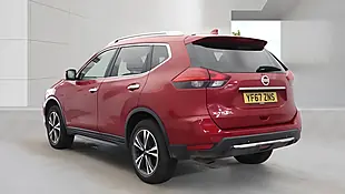 Used 2017 Nissan X-Trail N-Connecta Red - Interior and Exterior details 4