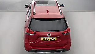 Used 2017 Nissan X-Trail N-Connecta Red - Interior and Exterior details 6