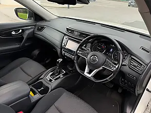 Used 2017 Nissan X-Trail N-Connecta Se White - Interior and Exterior details 11