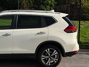 Used 2017 Nissan X-Trail N-Connecta Se White - Interior and Exterior details 16