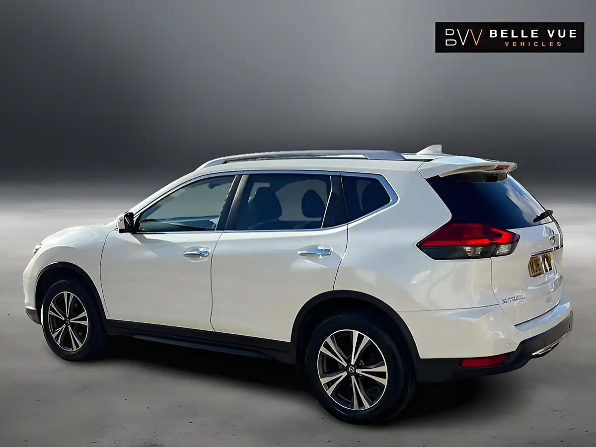 Used 2017 Nissan X-Trail N-Connecta Storm White - Interior and Exterior details 18