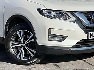 Used 2017 Nissan X-Trail N-Connecta Storm White - Interior and Exterior details 19