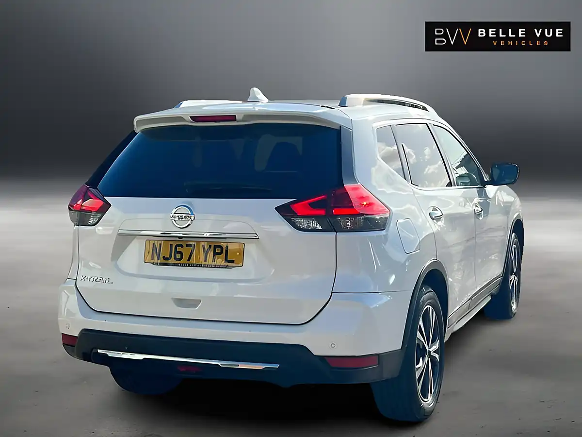 Used 2017 Nissan X-Trail N-Connecta Storm White - Interior and Exterior details 3