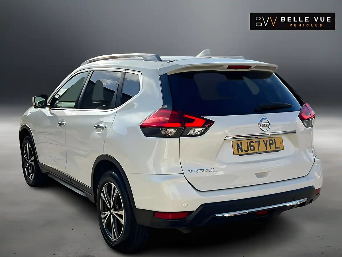Used 2017 Nissan X-Trail N-Connecta Storm White - Interior and Exterior details 4