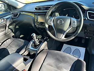 Used 2017 Nissan X-Trail N-Tec Green - Interior and Exterior details 3
