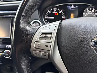 Used 2017 Nissan X-Trail N-Vision 4WD Black - Interior and Exterior details 11