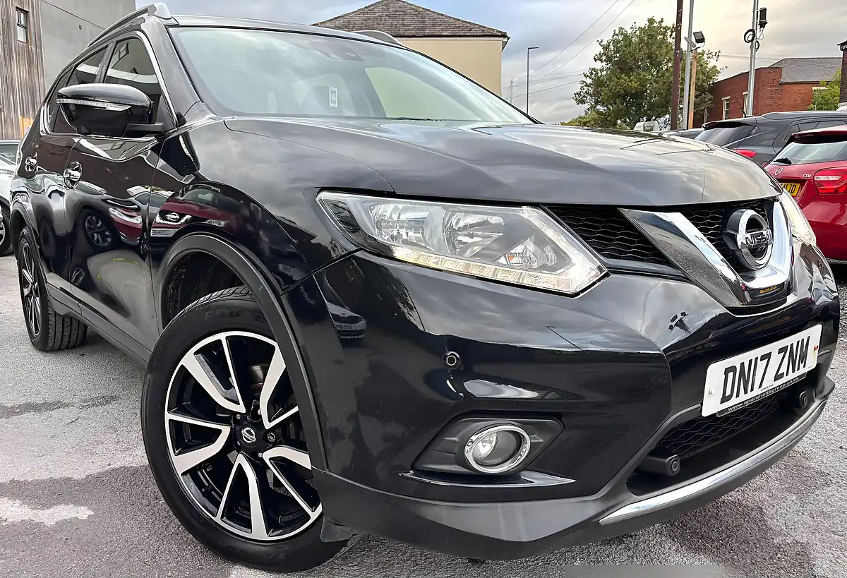 Used 2017 Nissan X-Trail N-Vision 4WD Black - Interior and Exterior details 2