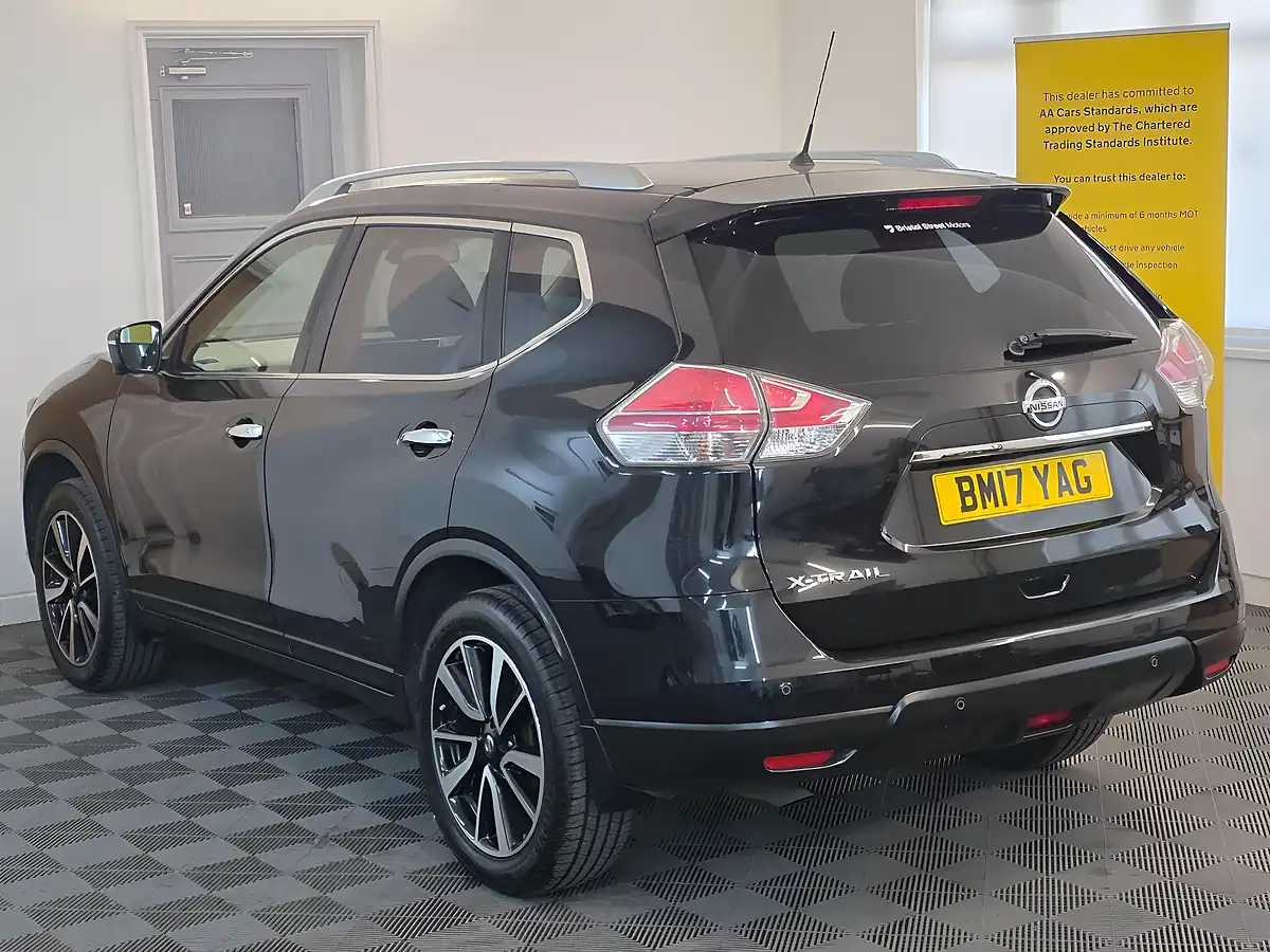 Used 2017 Nissan X-Trail N-Vision Black - Interior and Exterior details 4