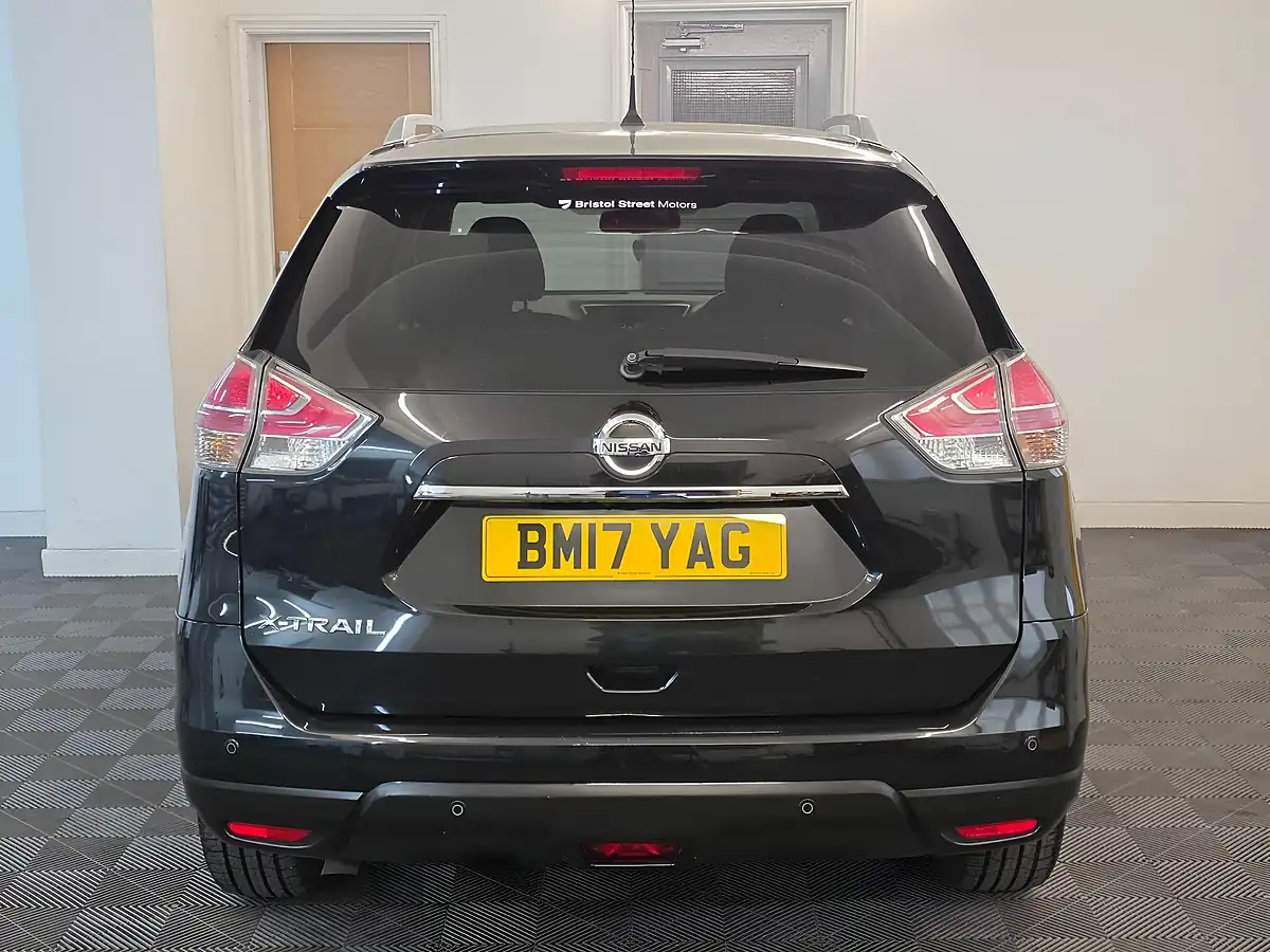 Used 2017 Nissan X-Trail N-Vision Black - Interior and Exterior details 5