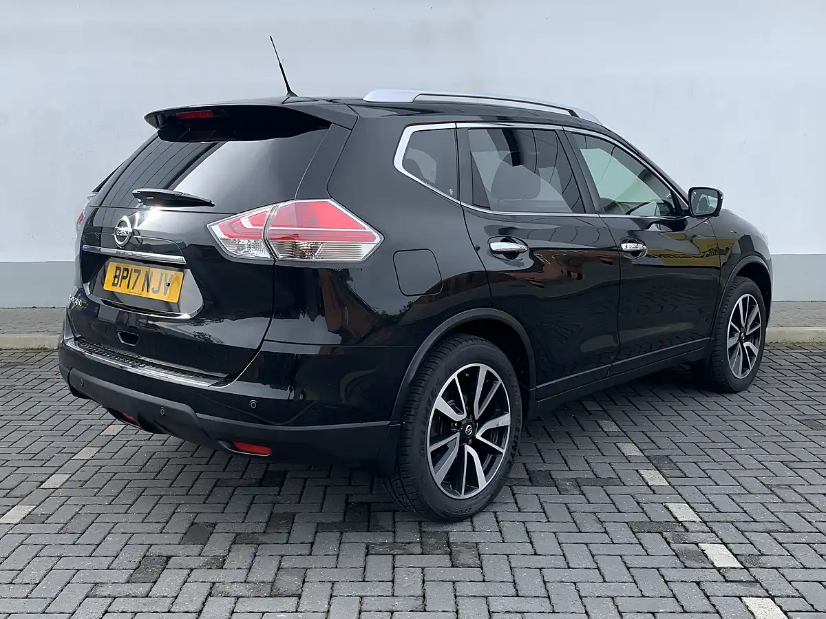 Used 2017 Nissan X-Trail N-Vision Black - Interior and Exterior details 10